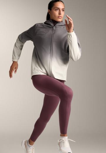 Спортивная куртка