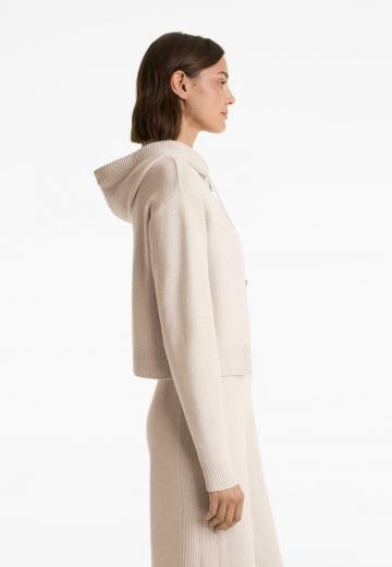 Спортивная куртка