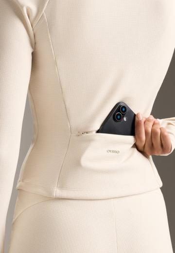 Спортивная куртка