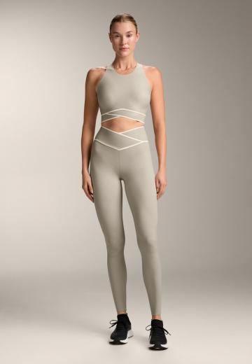 Спортивные штаны