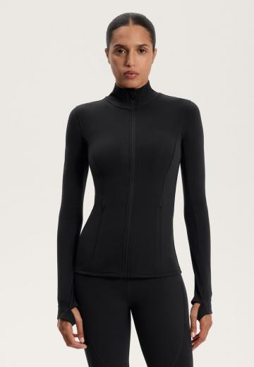 Спортивная куртка