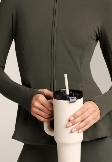 Спортивная куртка