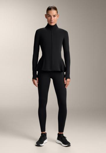 Спортивная куртка