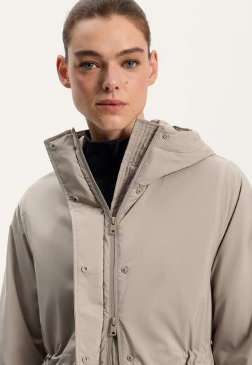 Спортивная куртка