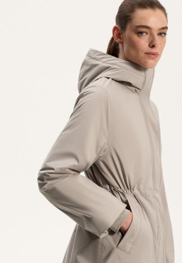 Спортивная куртка