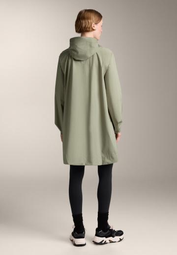 Спортивная куртка