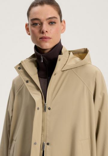 Спортивная куртка