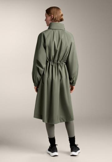 Спортивная куртка