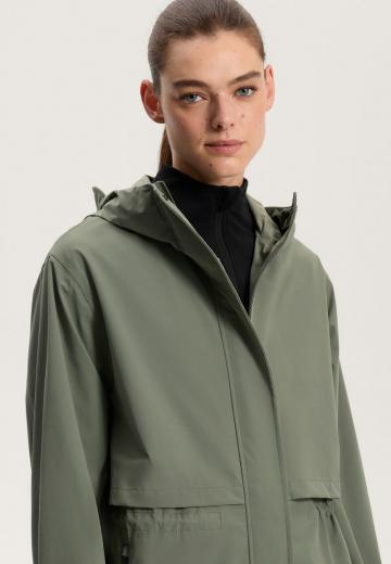 Спортивная куртка