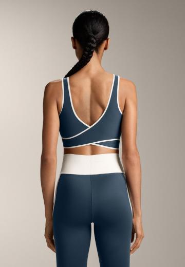 Спортивный бюстгальтер