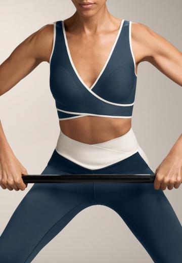 Спортивный бюстгальтер