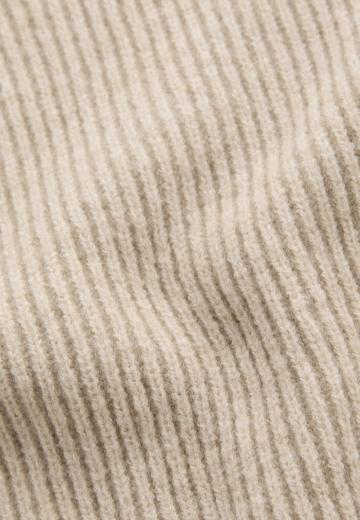 Длинный жилет