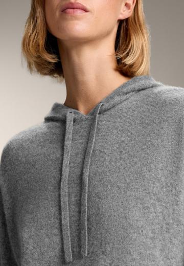 Пуловер с капюшоном