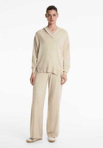 Пуловер с капюшоном