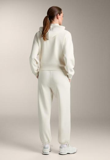 Пуловер с капюшоном