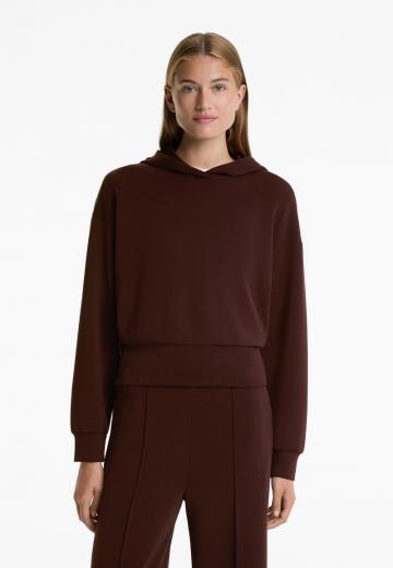 Пуловер с капюшоном