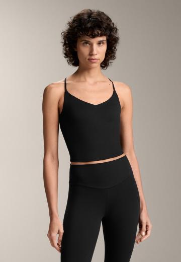 Спортивный топ