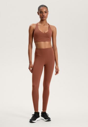 Спортивный бюстгальтер