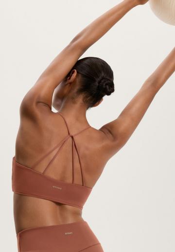 Спортивный бюстгальтер