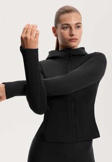 Спортивная куртка