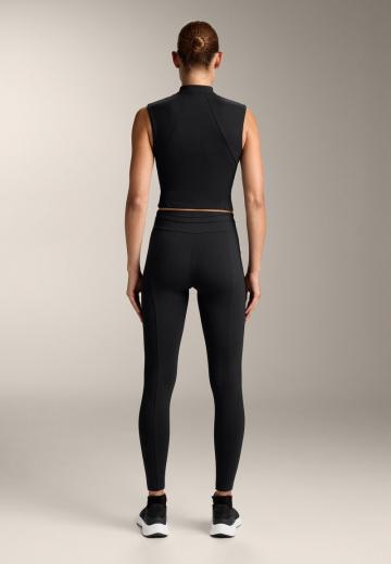 Спортивный топ