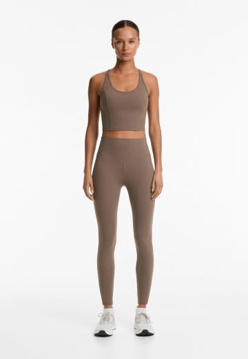 Спортивные штаны