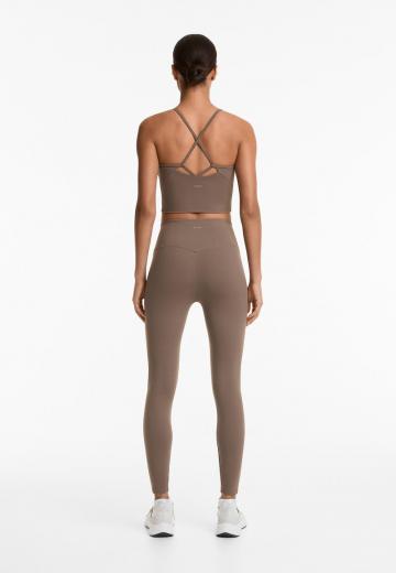 Спортивные штаны