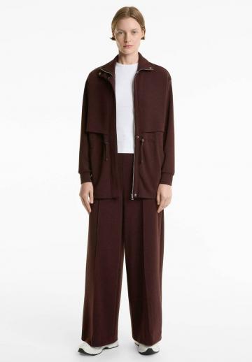 Спортивная куртка