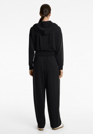 Спортивная толстовка