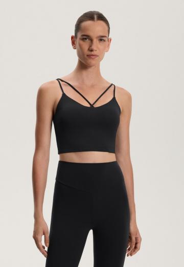 Спортивный топ