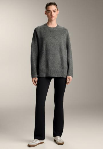 Длинный пуловер