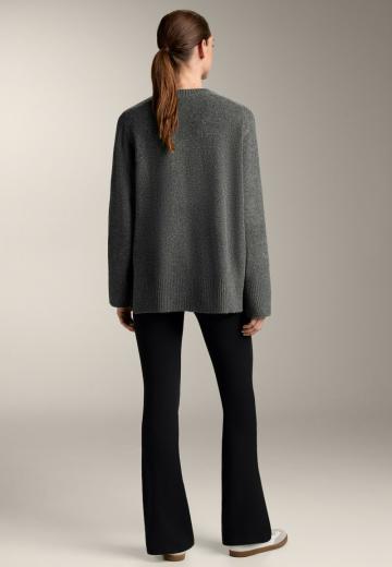 Длинный пуловер