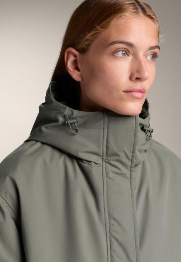 Спортивная куртка