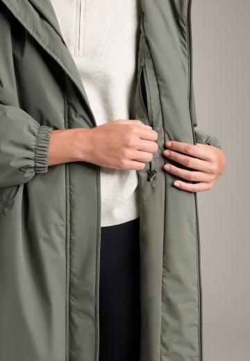 Спортивная куртка