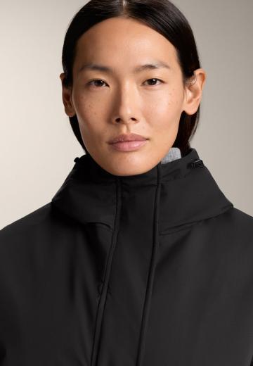 Спортивная куртка