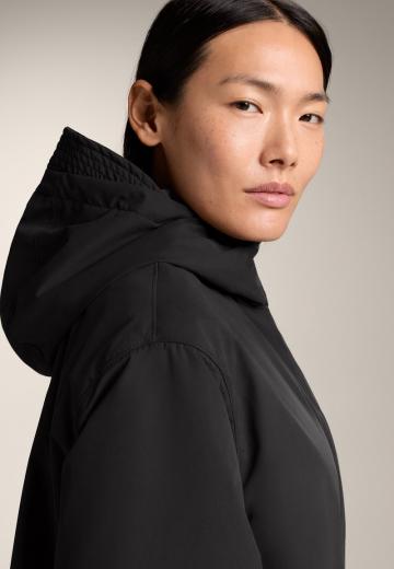 Спортивная куртка