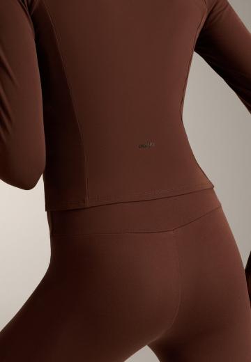 Спортивная куртка