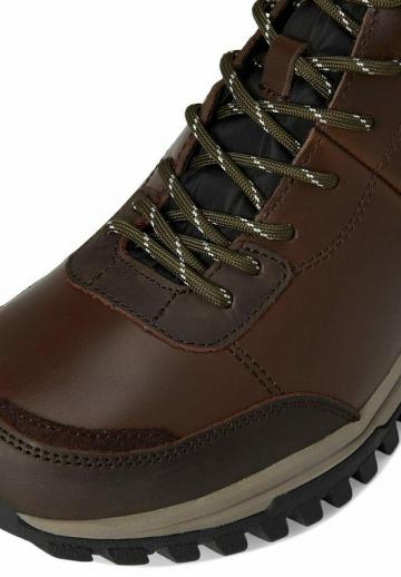 Ботинки на шнуровке