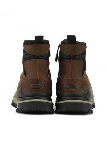 Зимние ботинки