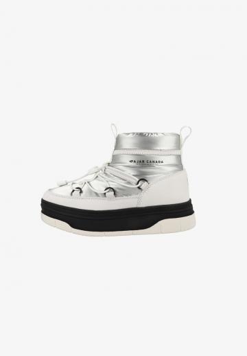 Зимние ботинки