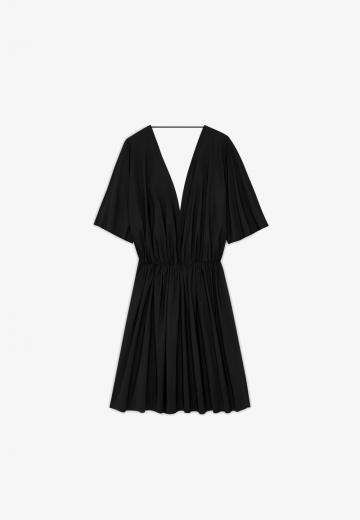 Короткое платье