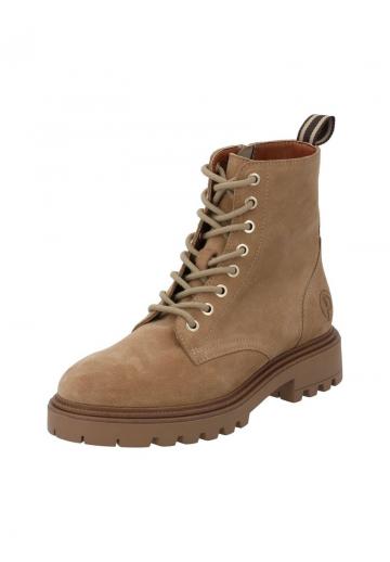 Ботинки на шнуровке