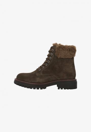 Зимние ботинки