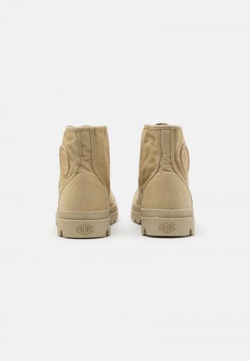 Высокие кеды