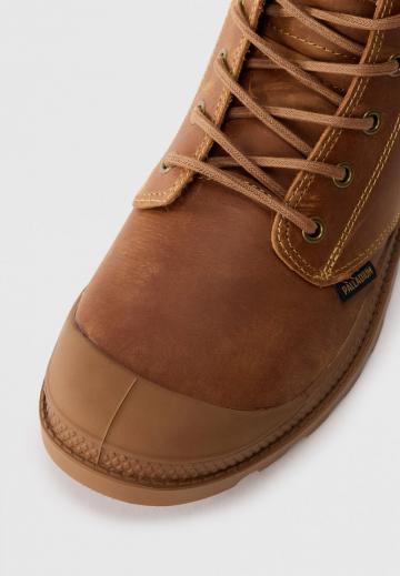 Ботинки на шнуровке