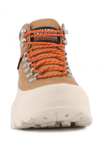 Походные ботинки