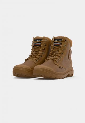 Зимние ботинки