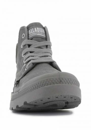 Ботинки на шнуровке