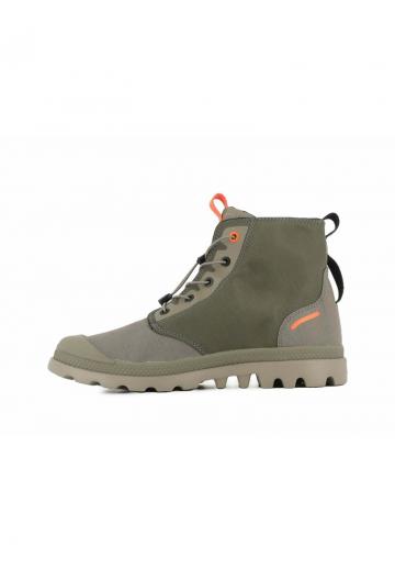 Ботинки на шнуровке