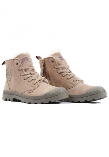 Ботинки на шнуровке